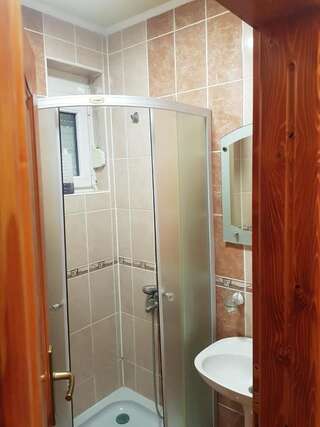 Апартаменты Adnan Apartments Бар Семейный номер-студио-1